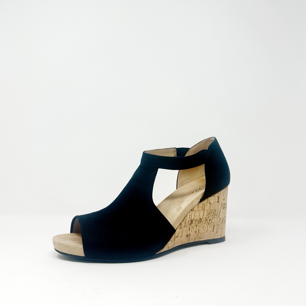 Abella Women’s Size 11 Black Wedge Sandal